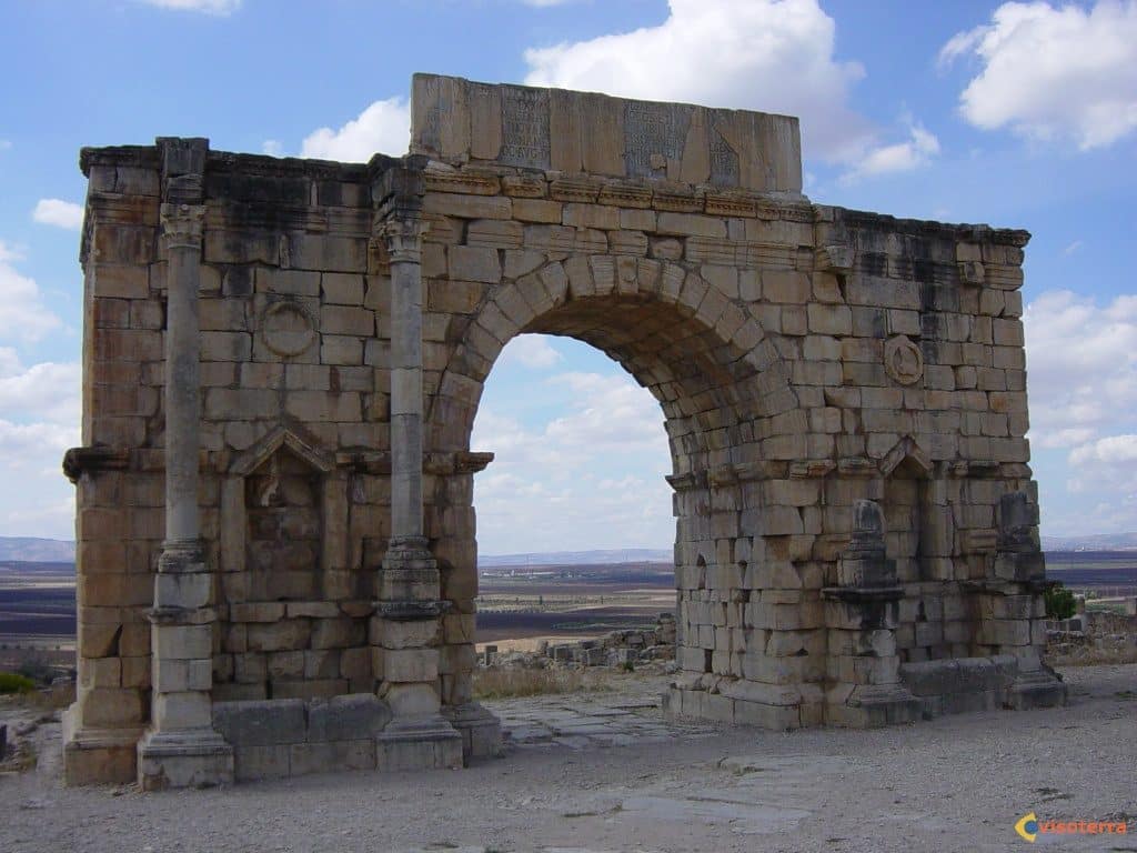 Original arch and columns, Volubilis